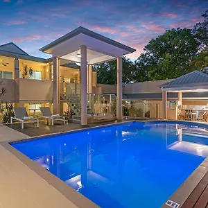 https://the-newport-on-macrossan.queenslandhotels.net
