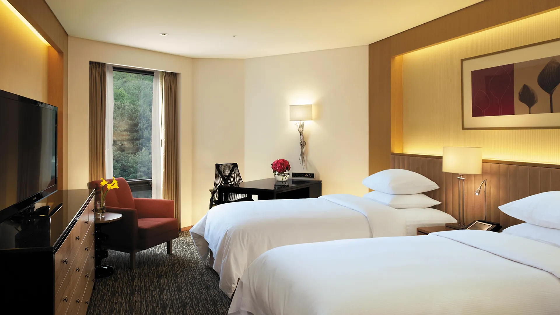 Swiss Grand Hotel Seoul & Grand Suite 5*,  South Korea