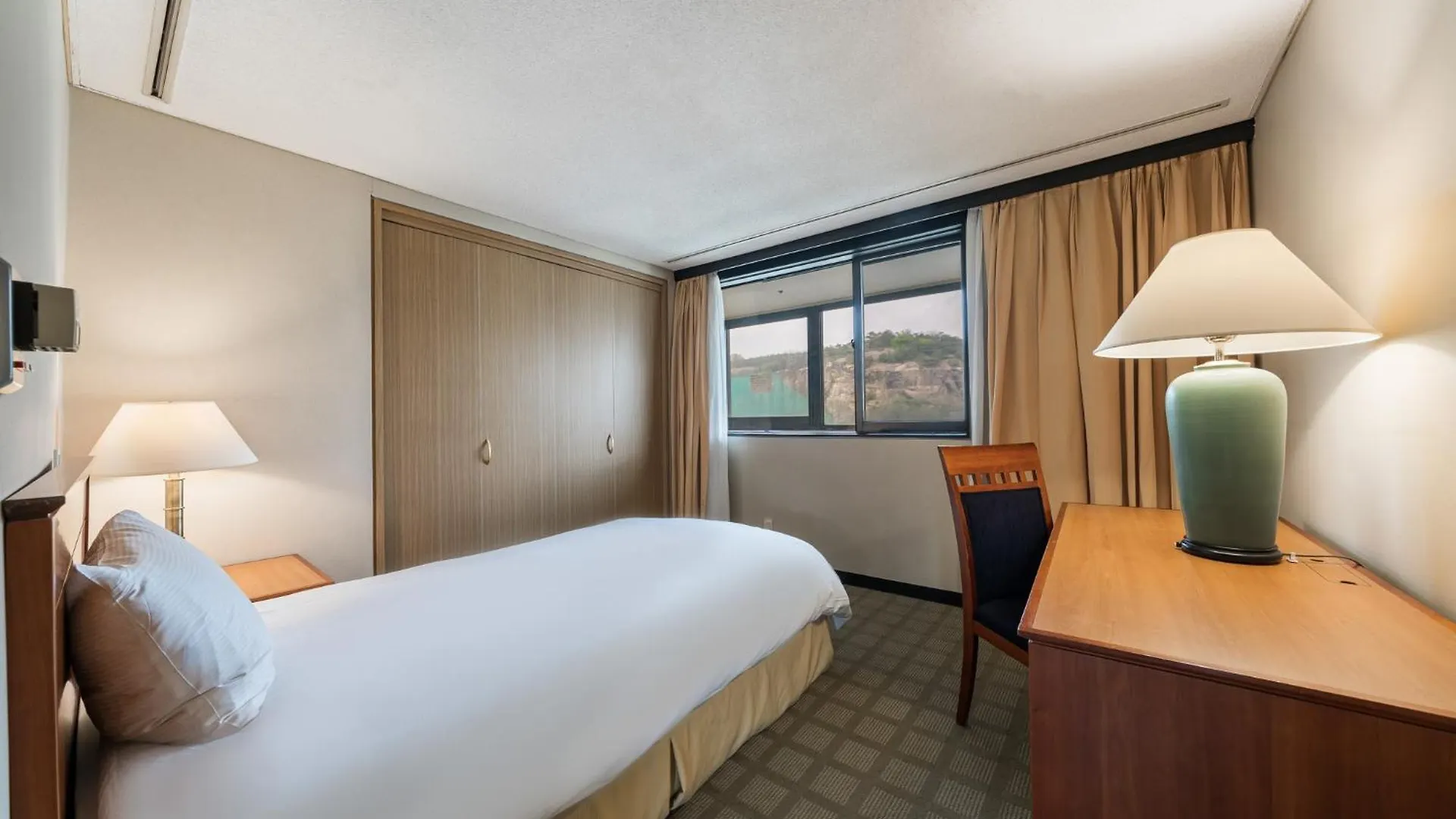 Swiss Grand Hotel Seoul & Grand Suite